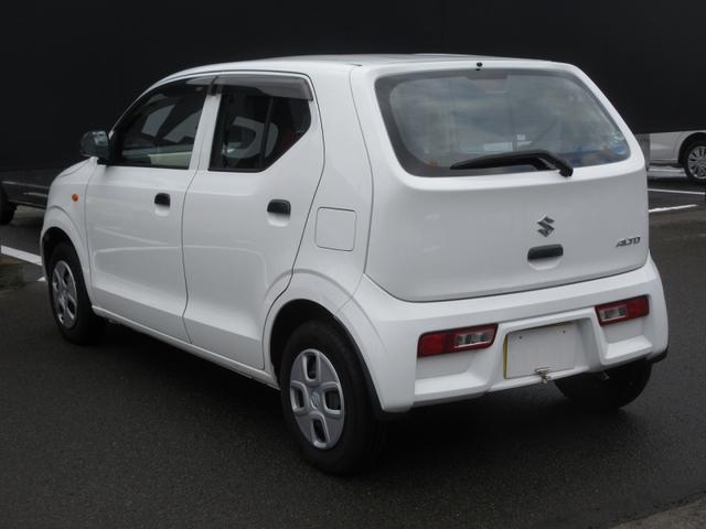 アルト Ｆ　４ＷＤ　エアコン　パワステ　パワーウインドウ　運転席エアバッグ　助手席エアバッグ　ＡＢＳ　横滑り防止装置　キーレス　ＣＤ（14枚目）