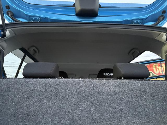 アルトワークス ベースグレード　４ＷＤ　横滑り防止　衝突軽減　車線逸脱警報　誤発信抑制　レカロシート　ＨＩＤ　自動ハイビーム　外メモリーナビ　フルセグＴＶ　スマートキー（13枚目）