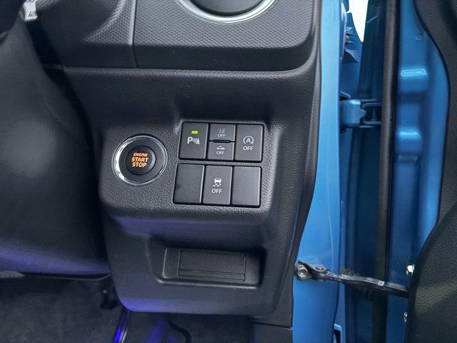 アルトワークス ベースグレード　４ＷＤ　横滑り防止　衝突軽減　車線逸脱警報　誤発信抑制　レカロシート　ＨＩＤ　自動ハイビーム　外メモリーナビ　フルセグＴＶ　スマートキー（14枚目）