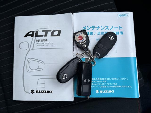 アルトワークス ベースグレード　４ＷＤ　横滑り防止　衝突軽減　車線逸脱警報　誤発信抑制　レカロシート　ＨＩＤ　自動ハイビーム　外メモリーナビ　フルセグＴＶ　スマートキー（20枚目）