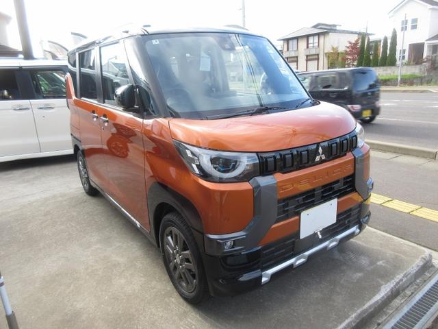 デリカミニ G プレミアム リミテッドエディション 4WD 電動パーキングブレーキ オートブレーキホールド 両側スライド両側ハンズフリードア LED アラウンドビューモニタ付ルームミラー パーキングアシスト スマートキー(3枚目)