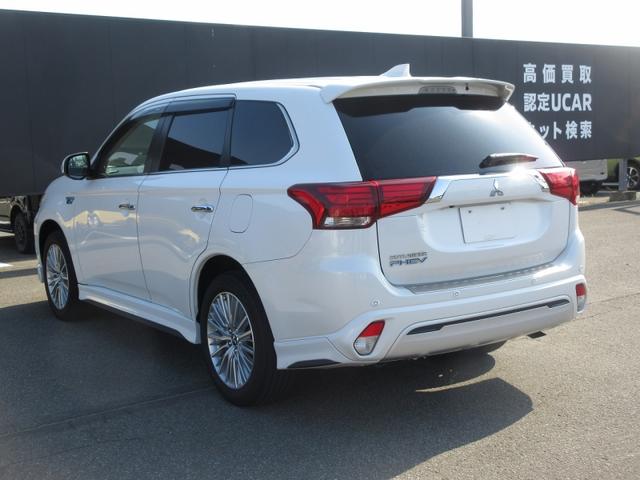 アウトランダーＰＨＥＶ Ｇプラスパッケージ　４ＷＤ　Ｅ－アシスト　運電動シート　前席シートヒータ　電動リアゲート　ＬＥＤ　純メモリーナビ　外ＥＴＣ　バックカメラ　スマートキー（18枚目）