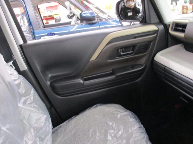 スペーシア ハイブリッドＸ　４ＷＤ　セーフティープラスパッケージ　両側パワースライドドア　シートヒーター　電動パーキング　アダプティブクルーズコントロール　車線維持支援機能　スリムサーキュレーター　ＬＥＤヘッドランプ（5枚目）