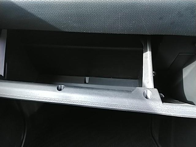 ルーミー カスタムG S 両側電動スライド キーレス フルセグ ナビ&TV エアバッグ オートマ フル装備 助手席エアバッグ 衝突被害軽減システム ETC バックカメラ スマートキー 横滑り防止機能 オートクルーズコントロール(8枚目)