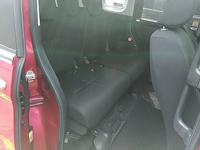 ルーミー カスタムG S 両側電動スライド キーレス フルセグ ナビ&TV エアバッグ オートマ フル装備 助手席エアバッグ 衝突被害軽減システム ETC バックカメラ スマートキー 横滑り防止機能 オートクルーズコントロール(17枚目)