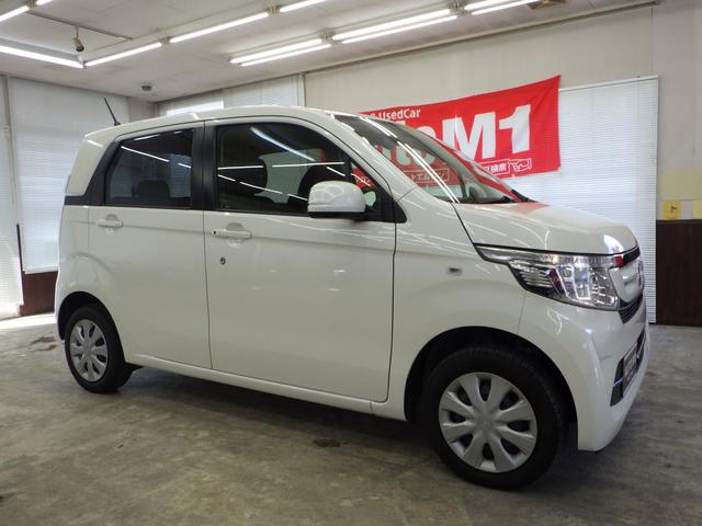 G 4WD フロント左右シートヒーター 横滑り防止 ミラーヒーター アイドリングストップ ライトレベライザー スマートキー2個 プッシュスタート ECON 盗難防止システム 社外メモリーナビTV 禁煙車(3枚目)