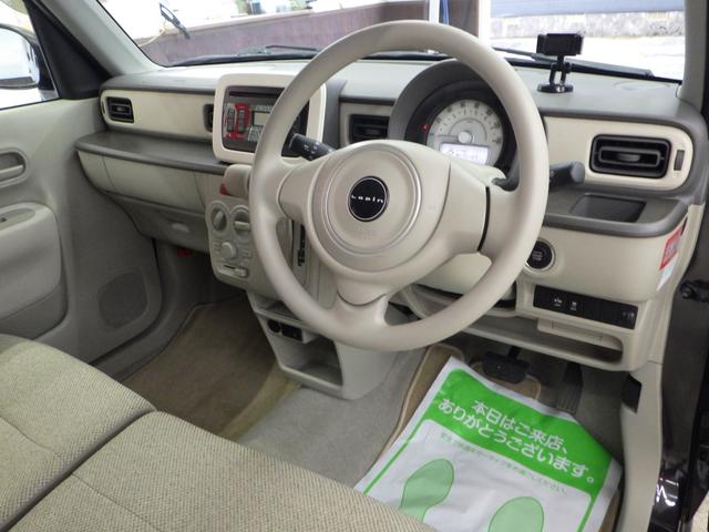 G 4WD レーダーブレーキサポート 運転席シートヒーター ドアミラーヒーター インテリジェントキー2個 プッシュスタート 純正CDデッキ 横滑り防止 ライトレベライザー 盗難防止システム 禁煙車(8枚目)