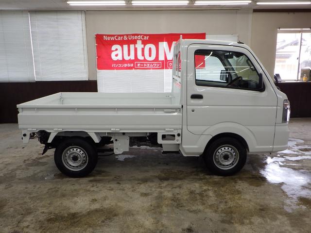 KCエアコン・パワステ 4WD スズキセーフティサポート装着 5MT 運転席&助手席エアバッグ ABS 横滑り防止 アクセサリーソケット スピーカー内臓AM/FMラジオ ライトレベライザー オートライト 届出済未使用車(33枚目)