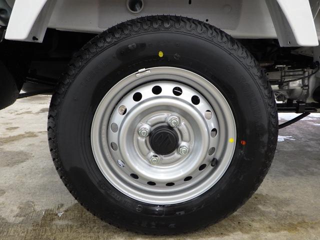 KCエアコン・パワステ 4WD スズキセーフティサポート装着 5MT 運転席&助手席エアバッグ ABS 横滑り防止 アクセサリーソケット スピーカー内臓AM/FMラジオ ライトレベライザー オートライト 届出済未使用車(40枚目)