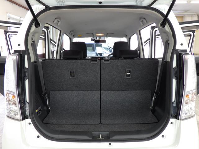 T 4WD ターボ 純正CDデッキ ステリモ 運転席シートヒーター ミラーヒーター パドルシフト ビルトインETC 社外ドラレコ HID ハロゲンフォグ アイドリングストップ インテリキー ESP 禁煙車(18枚目)