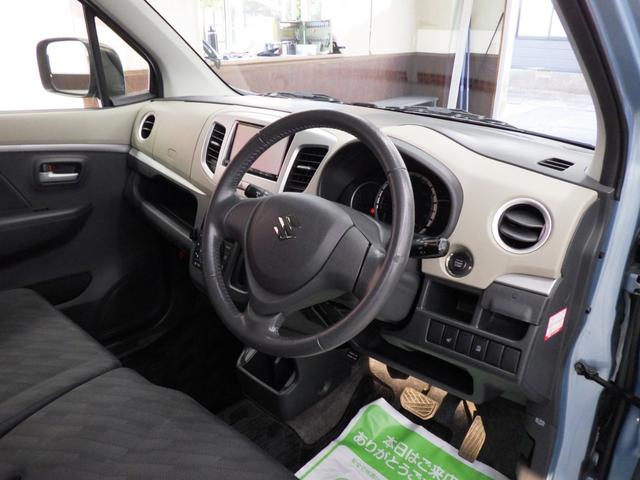 FXリミテッド 4WD 社外メモリーナビフルセグ DVD再生 プッシュスタート インテリキー 運転席シートヒーター ミラーヒーター ETC ディスチャージヘッドライト 純正14インチAW アイドリングストップ 禁煙車(7枚目)