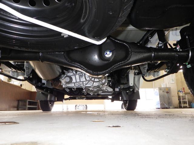 KCエアコン・パワステ農繁仕様 4WD 5MT スピーカー内蔵AM/FMラジオ アクセサリーソケット ライトレベライザー デフロック 横滑り防止 アッパーメンバーガード アングルポストガード リヤゲートチェーン 届出済未使用車(15枚目)