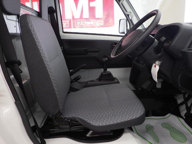 KCエアコン・パワステ農繁仕様 4WD 5MT スピーカー内蔵AM/FMラジオ アクセサリーソケット ライトレベライザー デフロック 横滑り防止 アッパーメンバーガード アングルポストガード リヤゲートチェーン 届出済未使用車(18枚目)