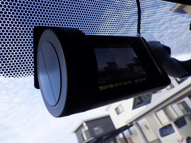 ナッツキャンピングリーク 4WD 社外10インチSDフローティングナビフルセグ Bカメラ フリップDモニター 社外ドラレコ リヤヒーター&リヤクーラー 社外電動スライド ETC ワンオーナー 禁煙車(42枚目)