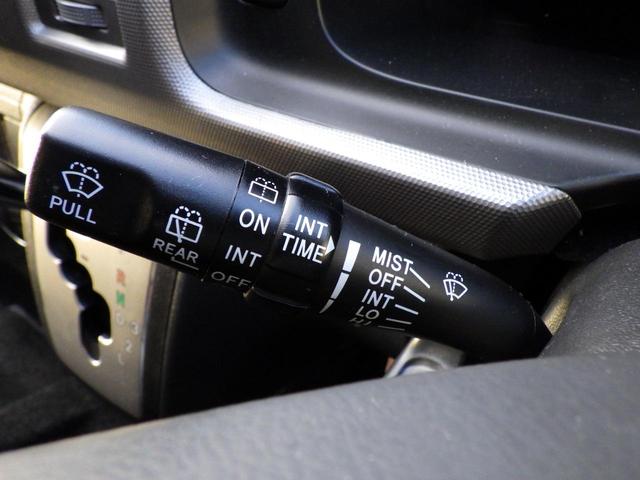 ナッツキャンピングリーク 4WD 社外10インチSDフローティングナビフルセグ Bカメラ フリップDモニター 社外ドラレコ リヤヒーター&リヤクーラー 社外電動スライド ETC ワンオーナー 禁煙車(45枚目)
