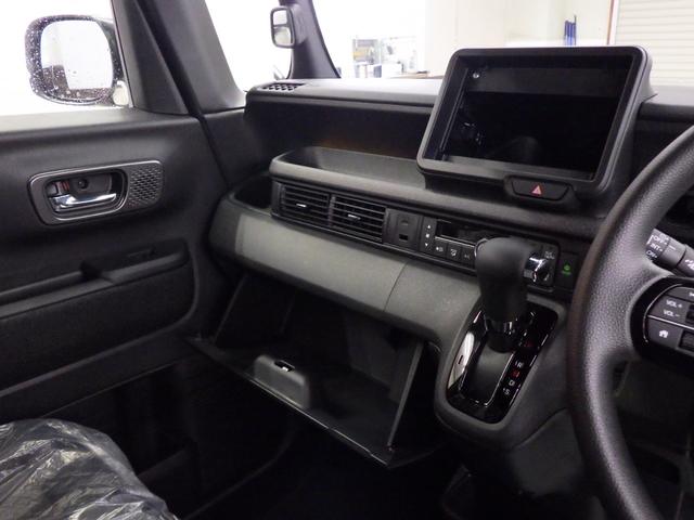 N-BOXカスタム ベースグレード 4WD ホンダセンシング 両側パワースライドドア レーダークルーズ ライトレベライザー フロント左右シートヒーター ミラーヒーター LEDヘッドライト 純正14インチAW 前後ソナー 1オーナー禁煙車(33枚目)