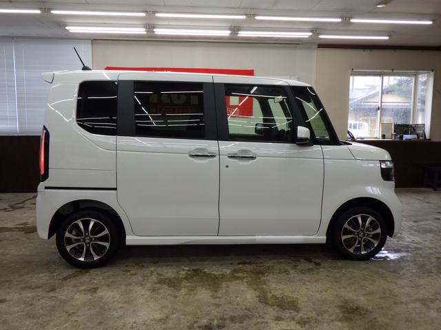 N-BOXカスタム ベースグレード 4WD ホンダセンシング 両側パワースライドドア レーダークルーズ ライトレベライザー フロント左右シートヒーター ミラーヒーター LEDヘッドライト 純正14インチAW 前後ソナー 1オーナー禁煙車(58枚目)