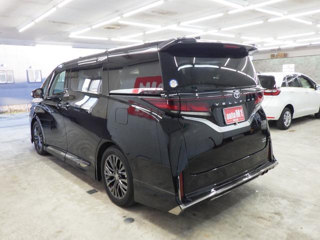 TOYOTA VELLFIRE HYBRID Z PREMIER