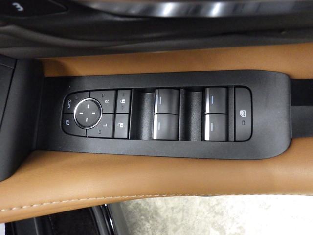 TOYOTA VELLFIRE HYBRID Z PREMIER