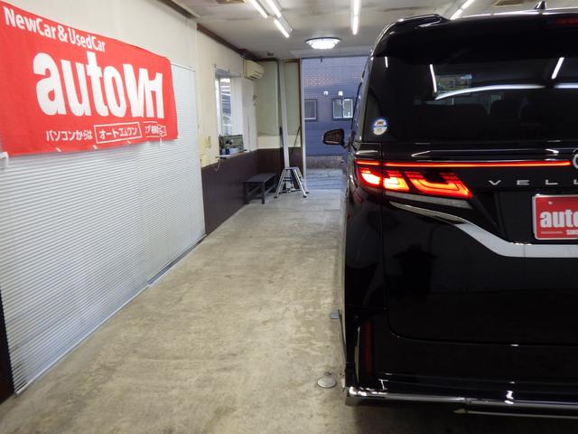 TOYOTA VELLFIRE HYBRID Z PREMIER