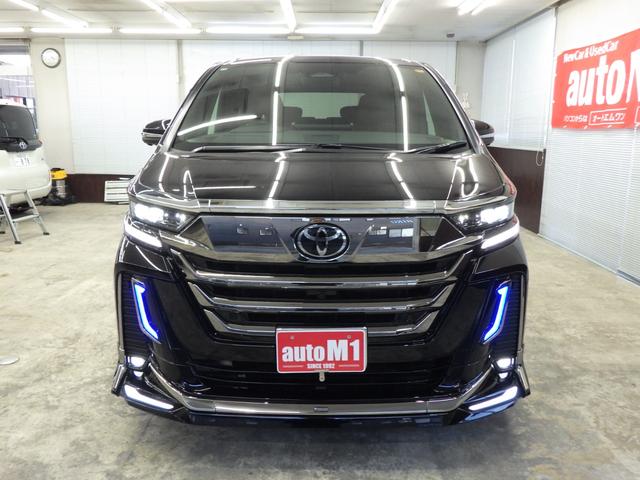 TOYOTA VELLFIRE HYBRID Z PREMIER