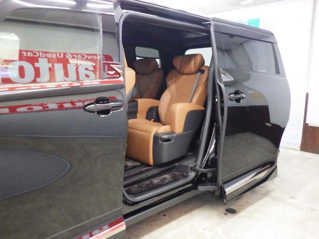 TOYOTA VELLFIRE HYBRID Z PREMIER