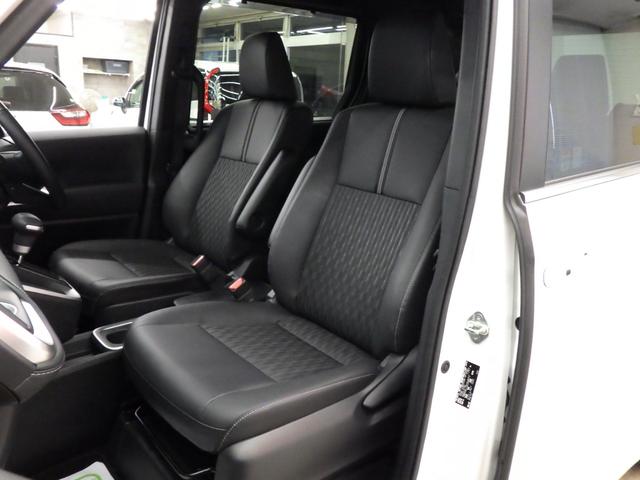 TOYOTA NOAH HYBRID S-Z