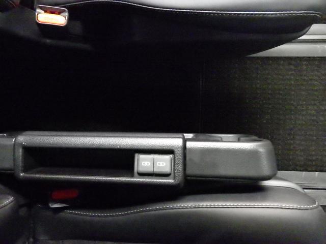 TOYOTA NOAH HYBRID S-Z