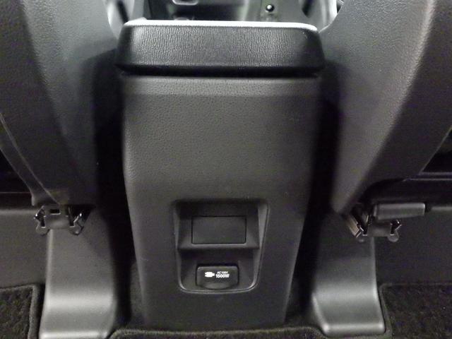 TOYOTA NOAH HYBRID S-Z