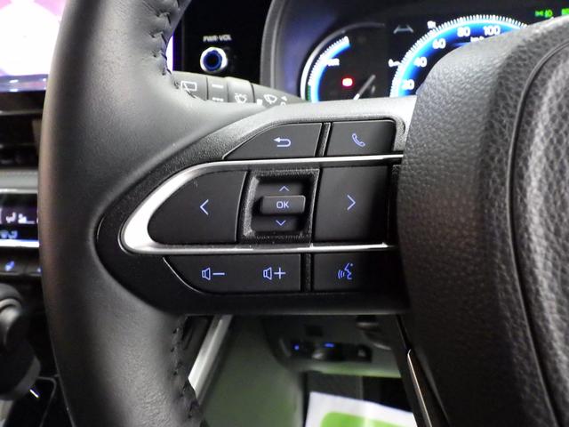 TOYOTA NOAH HYBRID S-Z