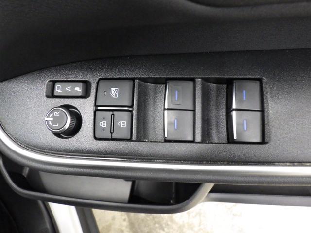 TOYOTA NOAH HYBRID S-Z