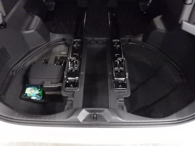 TOYOTA ALPHARD HYBRID Z