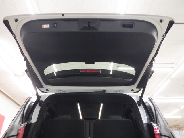 TOYOTA ALPHARD HYBRID Z