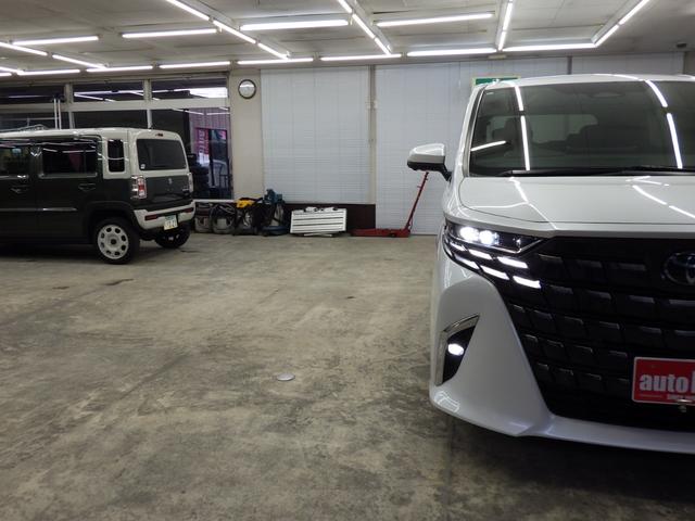 TOYOTA ALPHARD HYBRID Z