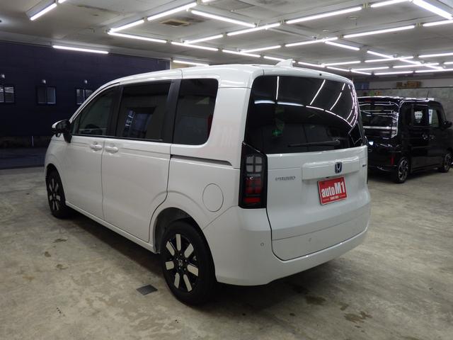 フリード e:HEVエアー EX 4WD 6人乗 ホンダセンシング 両側パワスラ BSI スマートキー2個 ワイパーデアイサー LEDヘッドライト フロント左右シートヒーター ミラーヒーター 純正15インチAW VSA 新車未登録車(9枚目)