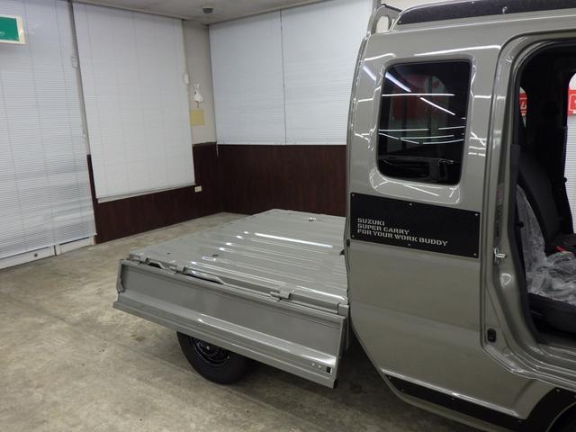 スーパーキャリイ Xリミテッド 4WD 4AT スズキセーフティサポート キーレスエントリー LEDヘッドライト ハロゲンフォグ アイドリングストップ リヤゲートチェーン 荷台作業灯 ブラックFグリル Rソナー 届出済未使用車(16枚目)