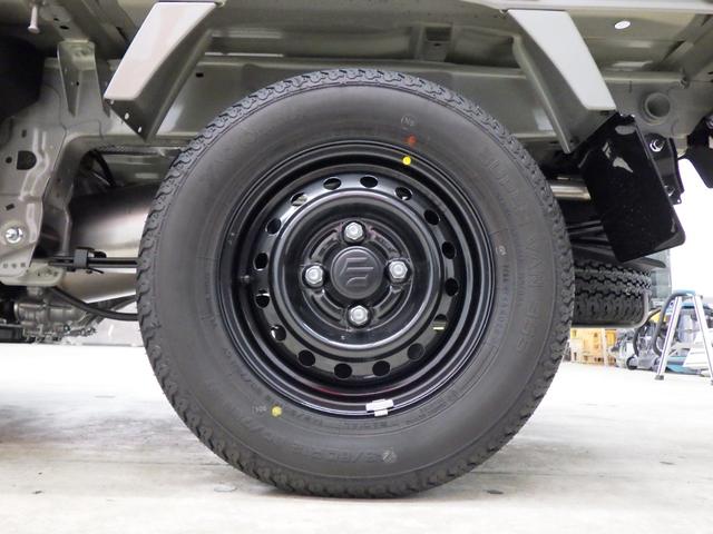 スーパーキャリイ Xリミテッド 4WD 4AT スズキセーフティサポート キーレスエントリー LEDヘッドライト ハロゲンフォグ アイドリングストップ リヤゲートチェーン 荷台作業灯 ブラックFグリル Rソナー 届出済未使用車(49枚目)