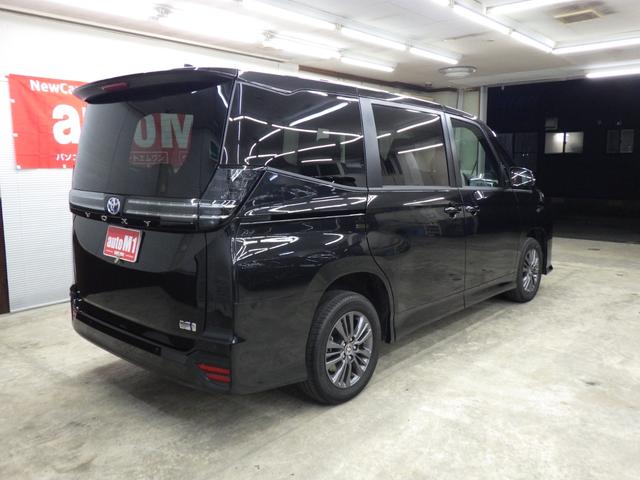 ヴォクシー ハイブリッドS-G 4WD TSS 8インチディスプレイナビ バックカメラ ビルトインETC2.0 ワイパーデアイサー 左側パワスラ LEDヘッドライト 純正16インチAW LEDヘッドライト VSC 寒冷地仕様 禁煙車(8枚目)