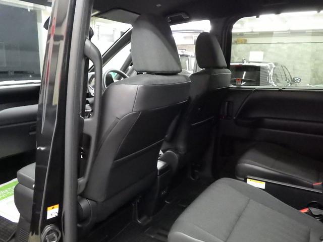 ヴォクシー ハイブリッドS-G 4WD TSS 8インチディスプレイナビ バックカメラ ビルトインETC2.0 ワイパーデアイサー 左側パワスラ LEDヘッドライト 純正16インチAW LEDヘッドライト VSC 寒冷地仕様 禁煙車(17枚目)