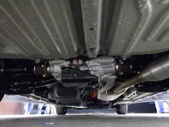 ヴォクシー ハイブリッドS-G 4WD TSS 8インチディスプレイナビ バックカメラ ビルトインETC2.0 ワイパーデアイサー 左側パワスラ LEDヘッドライト 純正16インチAW LEDヘッドライト VSC 寒冷地仕様 禁煙車(25枚目)