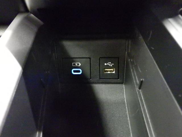 ヴォクシー ハイブリッドS-G 4WD TSS 8インチディスプレイナビ バックカメラ ビルトインETC2.0 ワイパーデアイサー 左側パワスラ LEDヘッドライト 純正16インチAW LEDヘッドライト VSC 寒冷地仕様 禁煙車(38枚目)