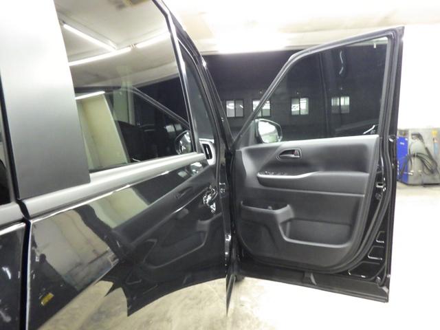 ヴォクシー ハイブリッドS-G 4WD TSS 8インチディスプレイナビ バックカメラ ビルトインETC2.0 ワイパーデアイサー 左側パワスラ LEDヘッドライト 純正16インチAW LEDヘッドライト VSC 寒冷地仕様 禁煙車(69枚目)