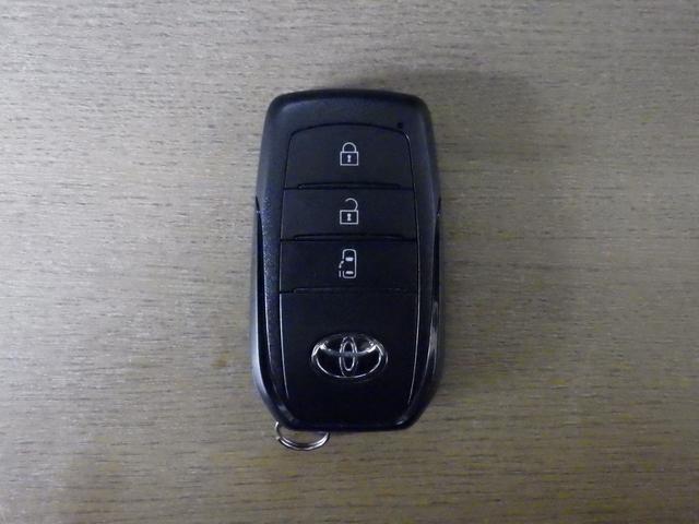 ヴォクシー ハイブリッドS-G 4WD TSS 8インチディスプレイナビ バックカメラ ビルトインETC2.0 ワイパーデアイサー 左側パワスラ LEDヘッドライト 純正16インチAW LEDヘッドライト VSC 寒冷地仕様 禁煙車(73枚目)