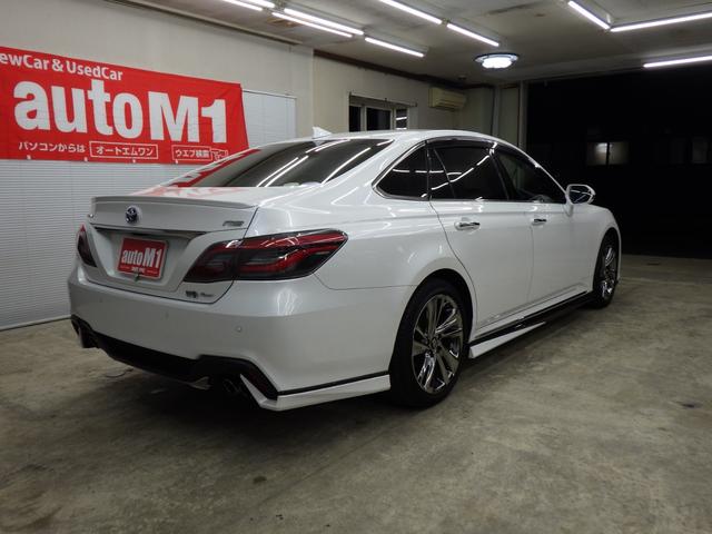 クラウンハイブリッド RSアドバンス Four 4WD サンルーフ 純正ナビフルセグ パノラミックビューモニター ETC2.0 純正オプションフルエアロ デジタルインナーミラー 純正マットバイザー 純正F&室内ドラレコ TSS ワンオーナー 禁煙車(8枚目)