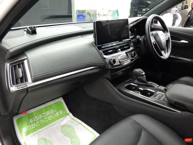 クラウンハイブリッド RSアドバンス Four 4WD サンルーフ 純正ナビフルセグ パノラミックビューモニター ETC2.0 純正オプションフルエアロ デジタルインナーミラー 純正マットバイザー 純正F&室内ドラレコ TSS ワンオーナー 禁煙車(12枚目)