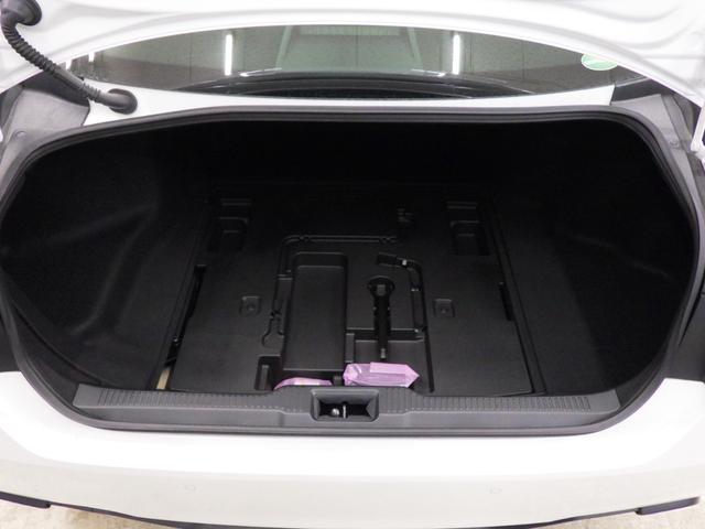 クラウンハイブリッド RSアドバンス Four 4WD サンルーフ 純正ナビフルセグ パノラミックビューモニター ETC2.0 純正オプションフルエアロ デジタルインナーミラー 純正マットバイザー 純正F&室内ドラレコ TSS ワンオーナー 禁煙車(20枚目)