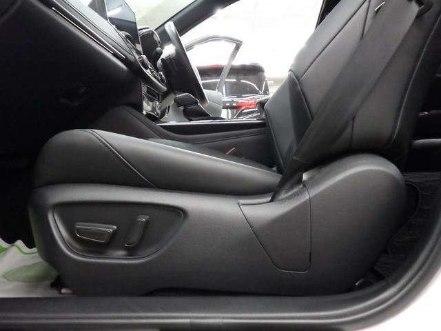 クラウンハイブリッド RSアドバンス Four 4WD サンルーフ 純正ナビフルセグ パノラミックビューモニター ETC2.0 純正オプションフルエアロ デジタルインナーミラー 純正マットバイザー 純正F&室内ドラレコ TSS ワンオーナー 禁煙車(27枚目)