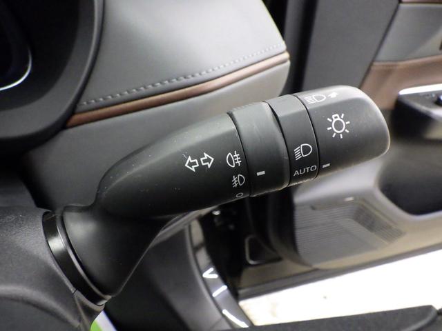 ハリアーハイブリッド Z レザーパッケージ 4WD TSS パノラマルーフ 12.3型JBLプレミアムサウンドナビフルセグ パノラミックビューモニター AC100Vコンセント ITSコネクト ワイパーデアイサー 寒冷地仕様 ワンオーナー 禁煙車(55枚目)