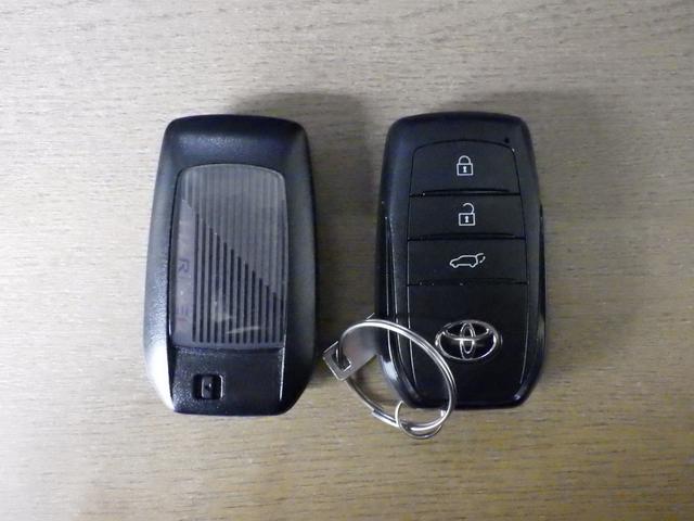 ハリアーハイブリッド Z レザーパッケージ 4WD TSS パノラマルーフ 12.3型JBLプレミアムサウンドナビフルセグ パノラミックビューモニター AC100Vコンセント ITSコネクト ワイパーデアイサー 寒冷地仕様 ワンオーナー 禁煙車(76枚目)