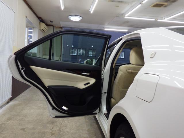 クラウンハイブリッド ロイヤルサルーン Four 4WD 純正ナビフルセグ バックカメラ ビルトインETC オートクルーズ F左右パワーシート&シートヒーター ステアリングヒーター LEDヘッドライト LEDフォグ 寒冷地仕様 ワンオーナー 禁煙車(68枚目)